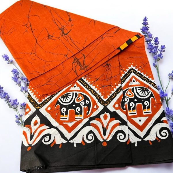 men’s batik cotton sarong featuring authentic Sri Lankan patterns in breathable 100% cotton